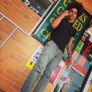 Meet your Posher, Cy